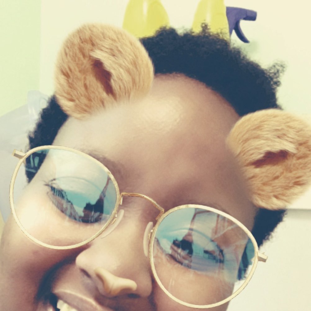 FfionFacts's profile picture. Textiles & Teaching (soon to be...)