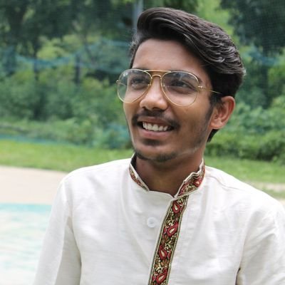 abhi955shek's profile picture. B-tech cs geek...!
hyderabadi 
nothing else to impress 😇