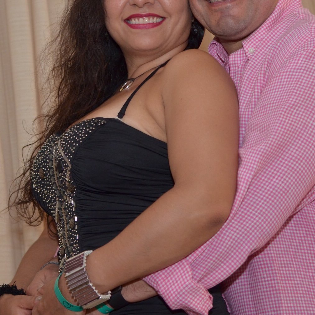 Pareja voyeur y con gusto por la fotografía boudoir.