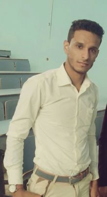 طالب جامعي