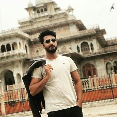 when__I_speak's profile picture. मैं पल दो पल का शायर हूँ....पल दो पल मेरी कहानी हैं। ....#single shot player... B-)