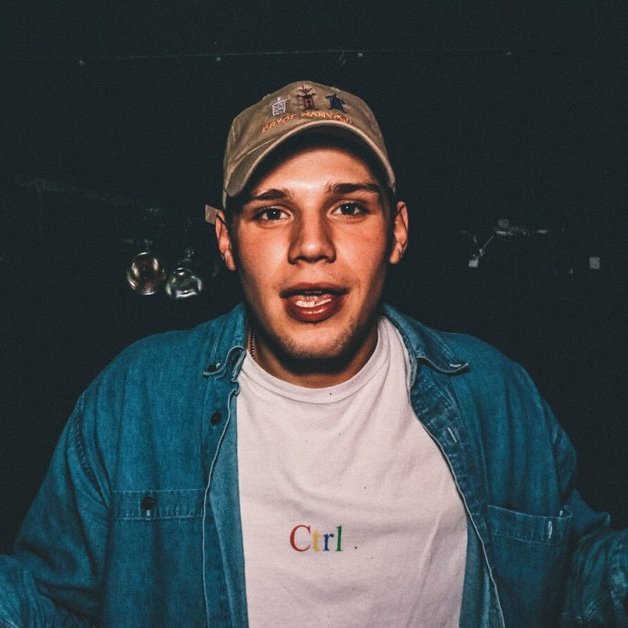 half_mpls's profile picture. producer. Minnesota. personal acct: @samhafermann main acct: @hedge_music