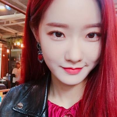 MatildaDanAPics's profile picture. Fanpage for Matilda's DanA (Park Seung Yeon)
SUPPORT MATILDA ON THE UNIT !!