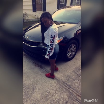 New Twitter🤷🏾♀️ .. #Motherof1 . #KymariAshanti👩👧 . #Scorpio♏️ . #Single 💙 Sc : its.thugglove