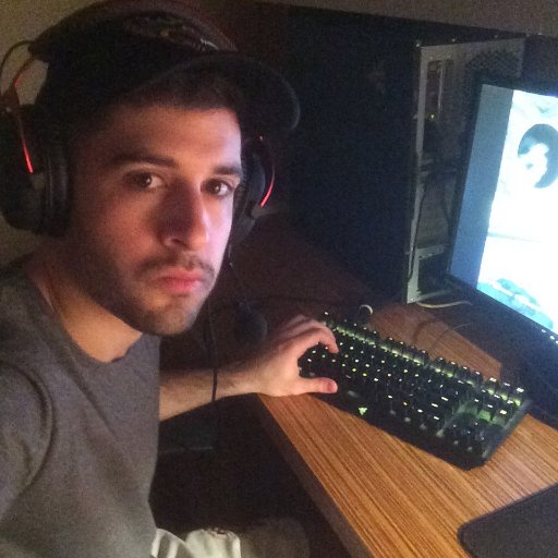 ironikCS's profile picture. ex player ?)