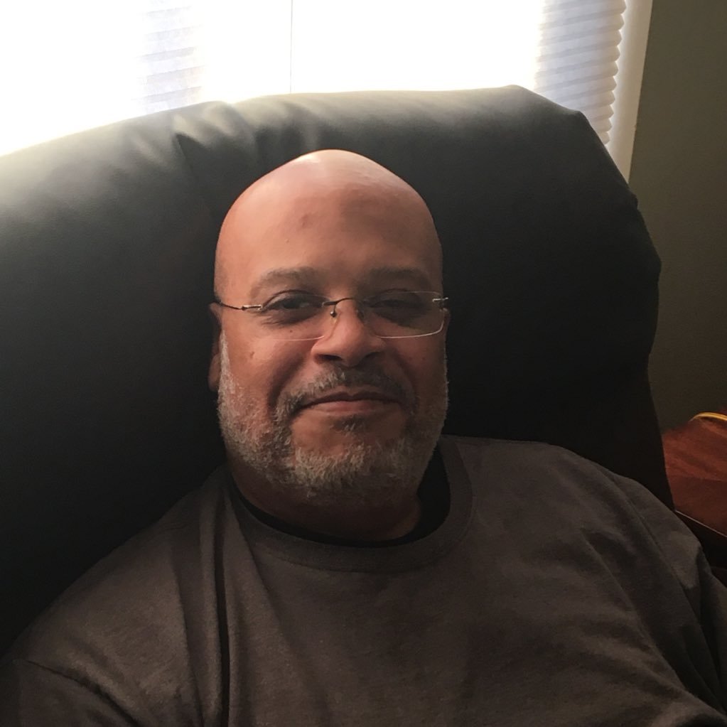 jsamps44's profile picture. Husband of @CincySAHM4, father of 4 children, insurance professional, Cincinnati Bearcat fan, graduate of University of Cincinnati and Xavier University.