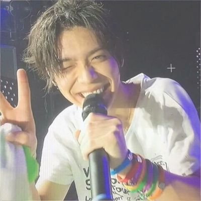 聡ちゃんの嫁
ジャニーズが大好き！
Hey!Say!JUMP
神担高木雄也💜
担当山田涼介❤
副担有岡大貴💛
Sexy Zone
神担当松島聡💚
担当中島健人💙
副担菊池風磨💜
嵐
神担当相葉ちゃん💚
担当松潤💜
副担櫻井翔❤
沢山よろしくお願いします！