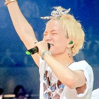 WEST垢 (@s8d6kr2ymvqcqh0) 's Twitter Profile