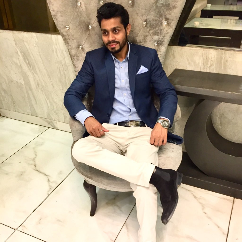 khateeb_amir's profile picture. whatever you are, be a good one # Economist #Director #marketresearch #company #marketresearchrequirements