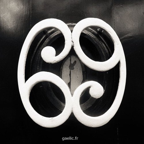 gaelic69's profile picture. French-Vietnamese artist photographer.
Photographic snapshots based on true events.
(Instantanés photographiques inspirés de faits réels)
DM for prints