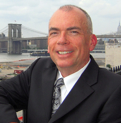 #SIOR Commercial real estate expert specializing in Downtown Brooklyn office and retail leasing for 20 years. #brooklyn rfhebron@ingram-hebron.com
