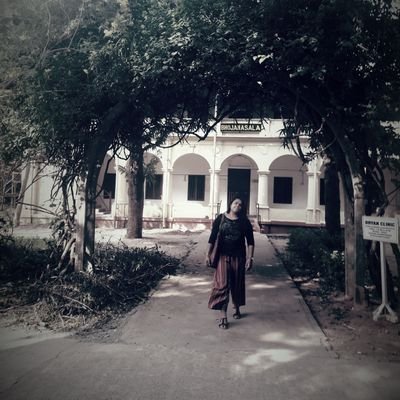 Aishu28690092's profile picture. Foodiee,/Architect/