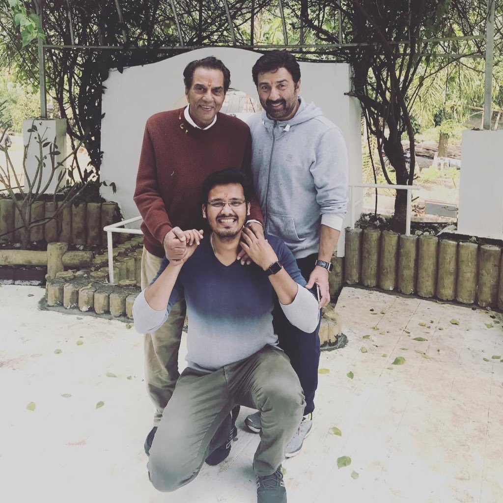tailorshaheb's profile picture. Believer of KARMA 🙏🏻