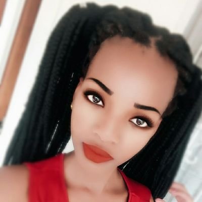 PhlyliSsa's profile picture. 👸Miss.Phly👑 || Daughter of the Most High☝||Simplicity describes meh || I'm blessed & highly favoured 😇 || I thank  Jehova God 🙌 ||  Before him I kneel 🙏