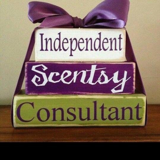 solluna24m's profile picture. 