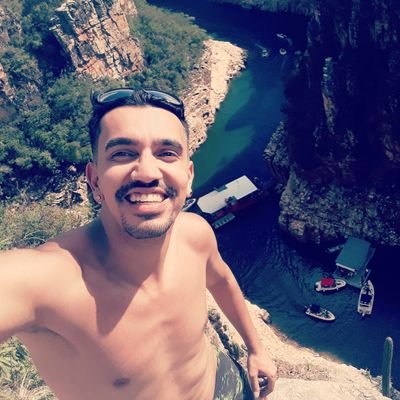 bubuh_bruno's profile picture. → menino que te encαntα
menino que te fαscinα
menino que te enlouquece