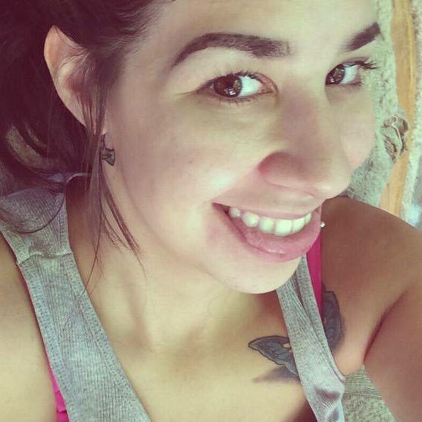 TJane_13's profile picture. 