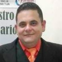 ronnymoncada's profile picture. En pie de lucha.