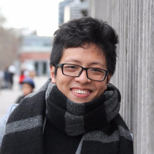 cenakhoa's profile picture. Twitter commenter