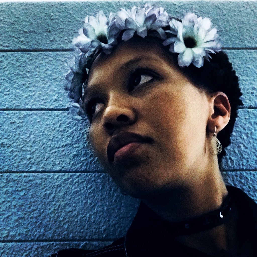 Zee_ntel's profile picture. Passionate Marketer, Dreamer, lover & a fighter - Music is the thread that holds my soul together....