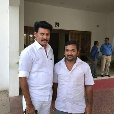 Sugavanesvaran8's profile picture. .
