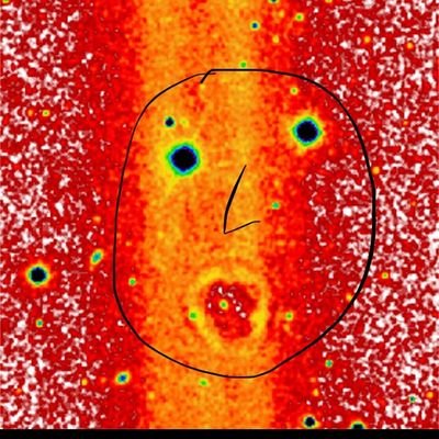 Futuro departamento de Astrofísica de la Universidad de Moderdonia. Bueno, en realidad sólo hablamos de tonterías.