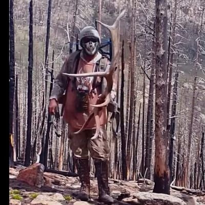 I'm all bout..Wyoming whiskey horn hunting, living the Freeman 's life haaa