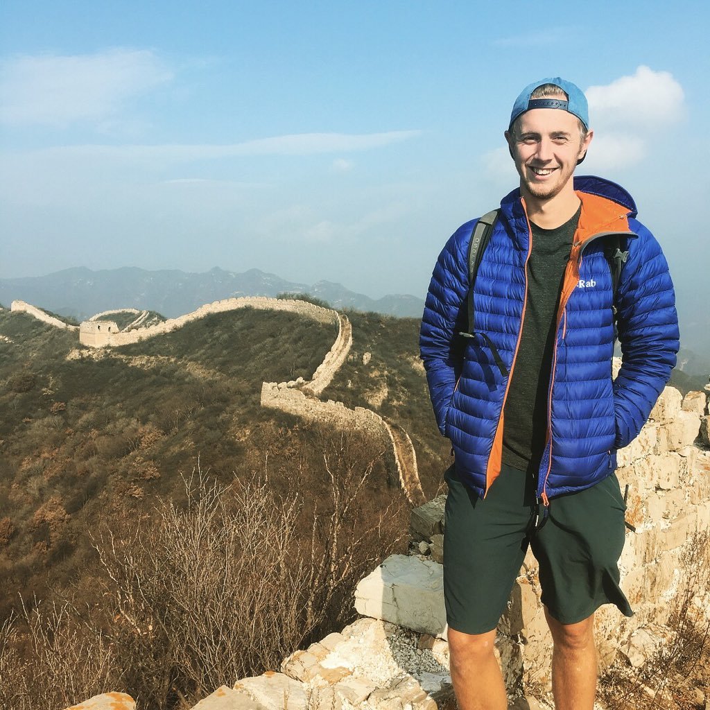 I live in Yangshuo, China 🇨🇳 I work as an outdoor activity guide, love food and travel!