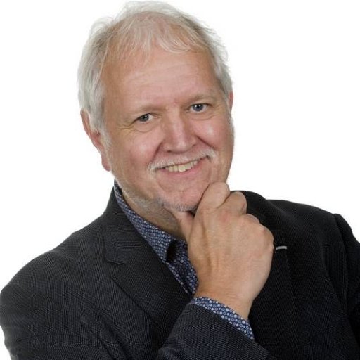 Journalist bij de Gelderlander, Vallei Rivierenland. Vader, opa, historicus, lezer, wielerliefhebber en zanger bandjes Waogeningse Blaoge en Midlife Crisis
