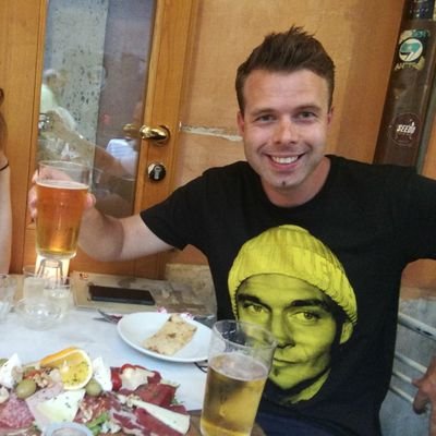 deRuAlain's profile picture. ambtenaar • eeuwig student • trotse Brabander • interesse in actualiteiten, politiek en voetbal (op tv/PS4)