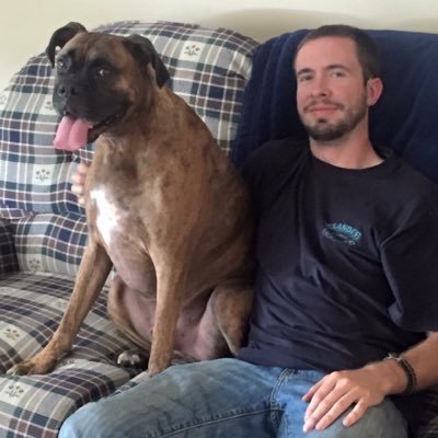 MuffinMan_2260's profile picture. just a regular fella that’s obsessed with UMass 🏀 #FillTheBill