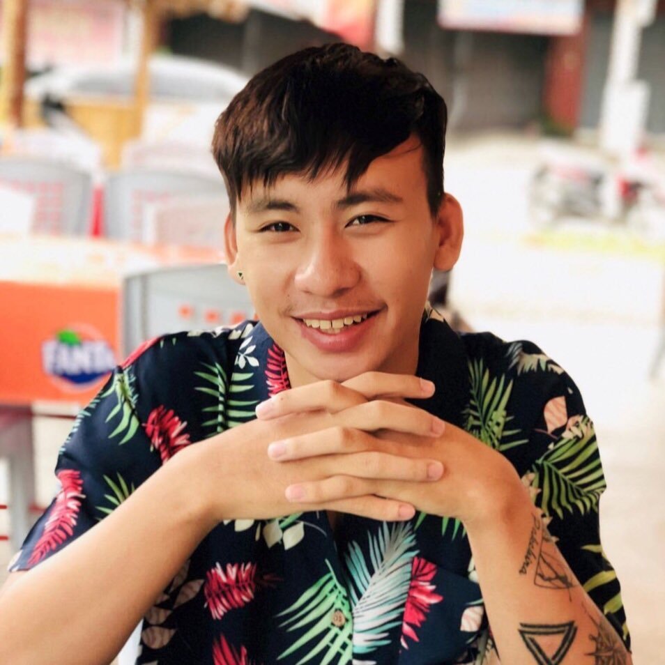 TomZeus40's profile picture. freedom