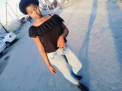 sisipho321's profile picture. loving, curious about things ,Caring ,a good singer though .And I have a great a sense of humour