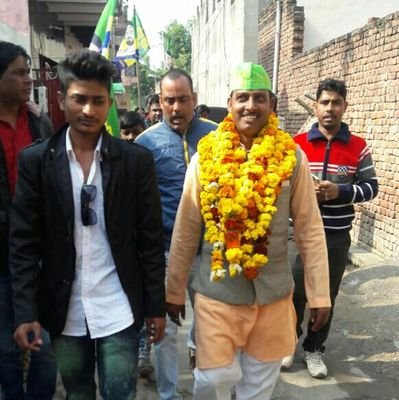 YrlO6D6zalukhmJ's profile picture. राकेश वाल्मीकि पूर्व विधायक प्रत्याशी पीस पार्टी आगरा छावनी