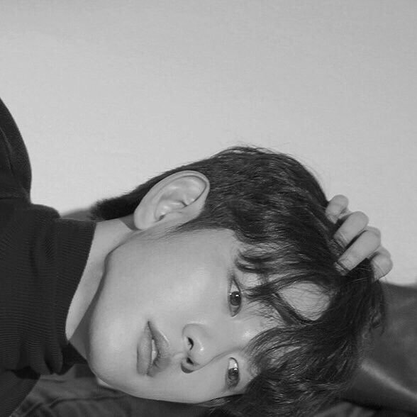 ebookreader369's profile picture. 