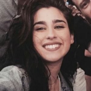 xueirass's profile picture. se você não der Rt, não vai ir no show do seu ídolo