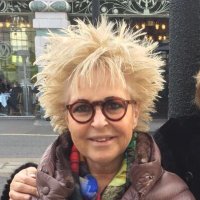 Esti Barnes (@estibarnes) 's Twitter Profile