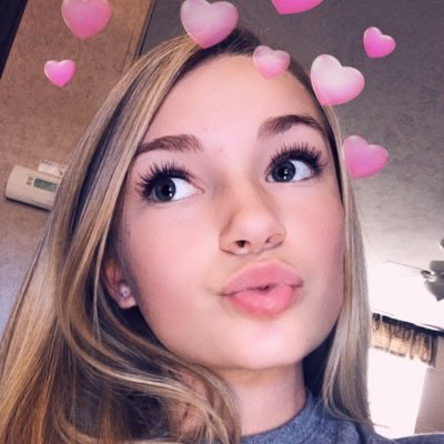 keriii_4's profile picture. sc: amazingkeri123 💙