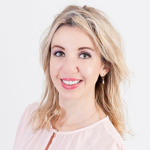 •Writer on Confidence, Mental Health and Well-being 📚🖊 • World Traveller • Runner • Foddie
Get my FREE ebook below ↙️