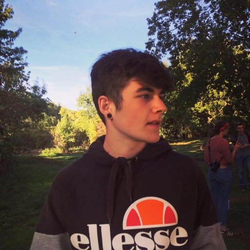 ShakyssOw's profile picture. ex overwatch pro player still giving lesson on egg one shcool.