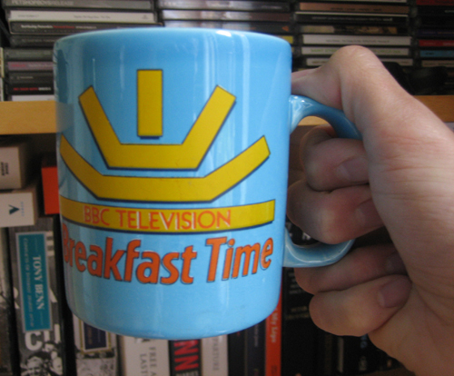 metro_land's profile picture. Sorry to hear your teeth fell out in the Arndale Centre