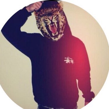 New clothes vintage and more. Initial sales through Depop- Tweets to come