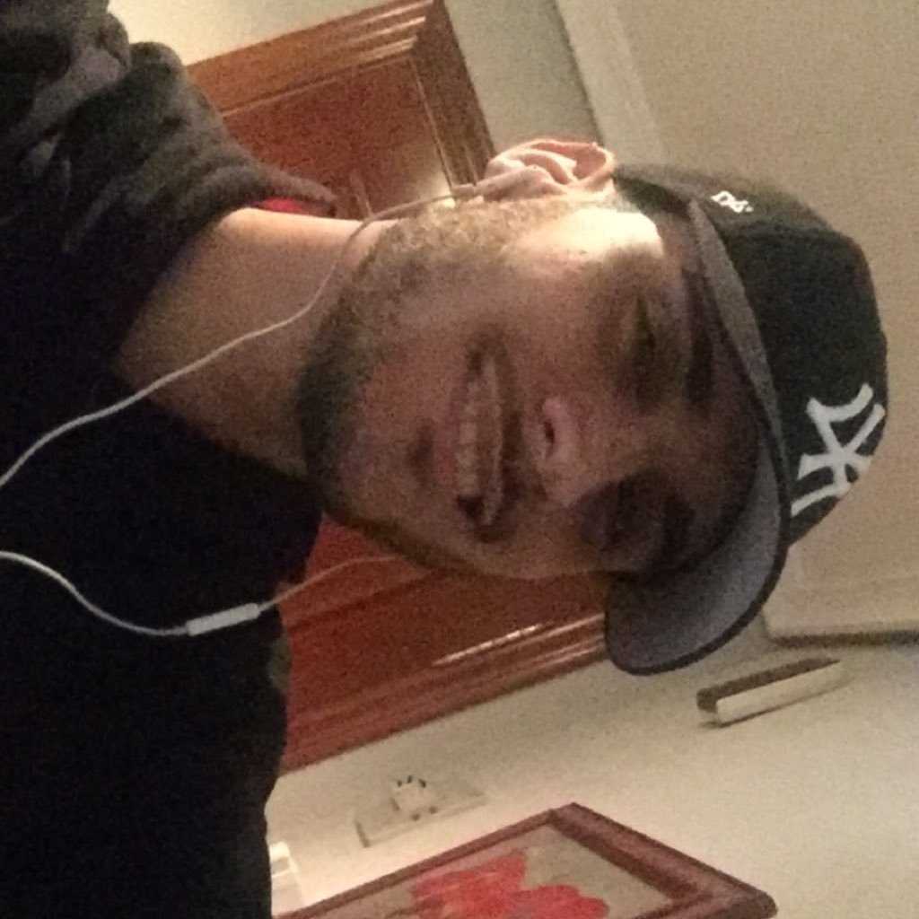 🐥⚓️~TW. oficial- Puedes dudar de muchas cosas, pero nunca de ti mismo❤️ insta: ivanespelleta_
