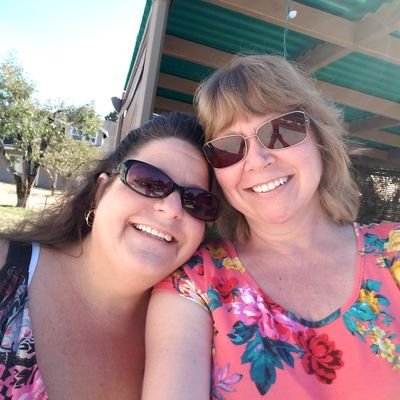 Jeri_Deatherage's profile picture. Married and proud mother of 5 boys