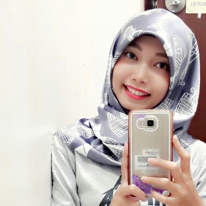 qoriana's profile picture. unpredictable