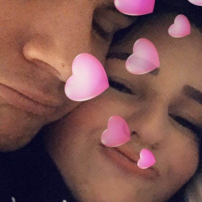 JuhbzTaylor's profile picture. I go for a look which I call "Dead but Delicious"