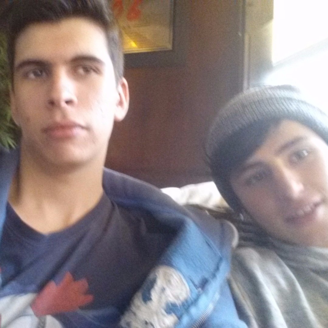JayBgm's profile picture. hola.