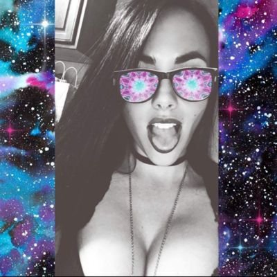 I am a spoiled brat 😇 I am your most expensive addiction 💅 I want nothing more than to drain your bank account 😘