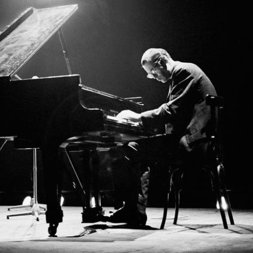 Official Twitter Page for Jazz Legend, Bill Evans. Multi Winning Grammy Award Winner as well as the Lifetime Achievement Award.