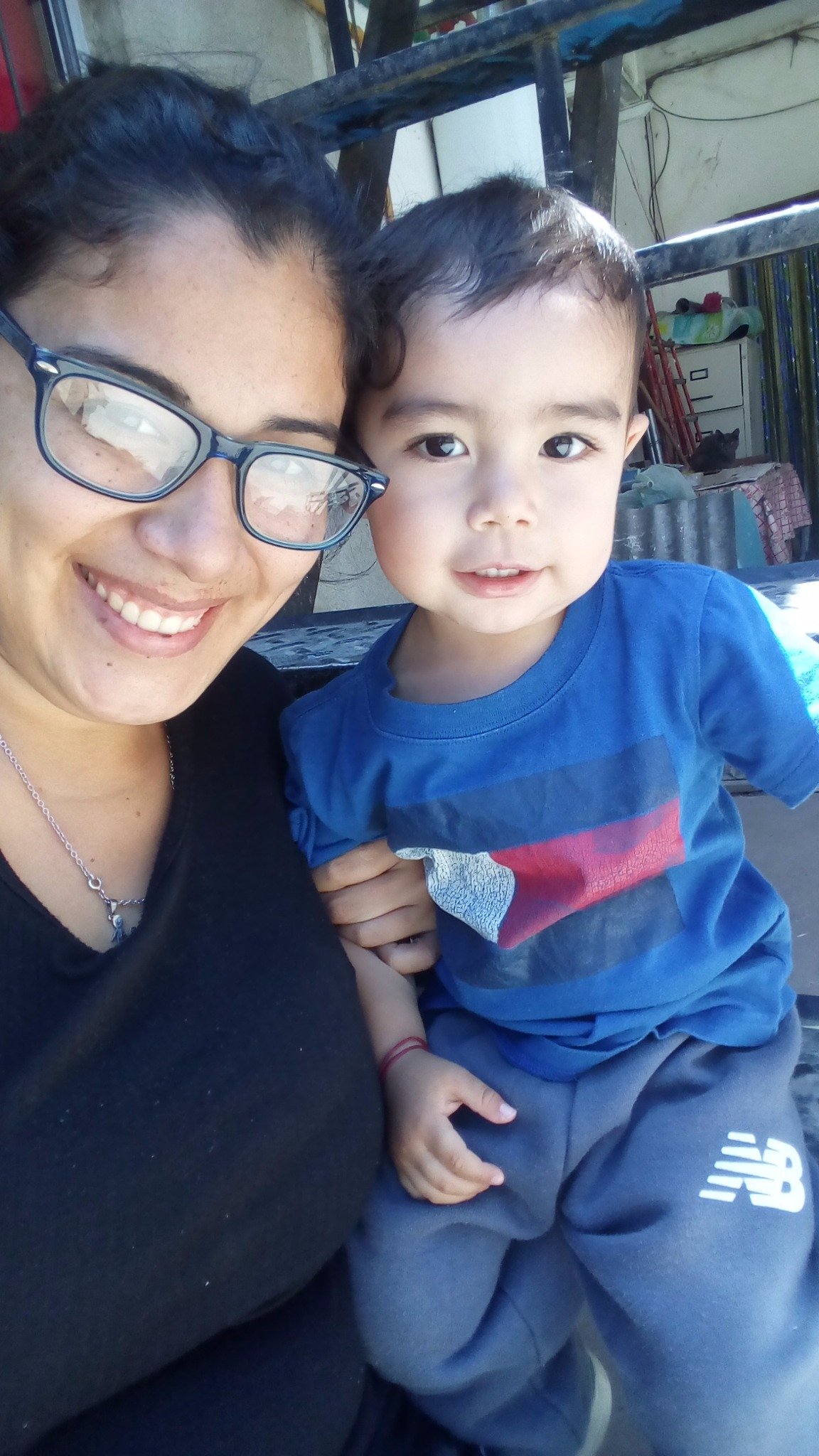 Fans de Nestor En Bloque ♥ ; Asistente contable ; Hincha de Temperley ! ♡
Enamorada de Mi Principe Azul Mi Hijo Hermoso *.* ♡